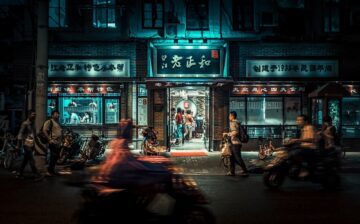 Chinese Yuan (CNY)
