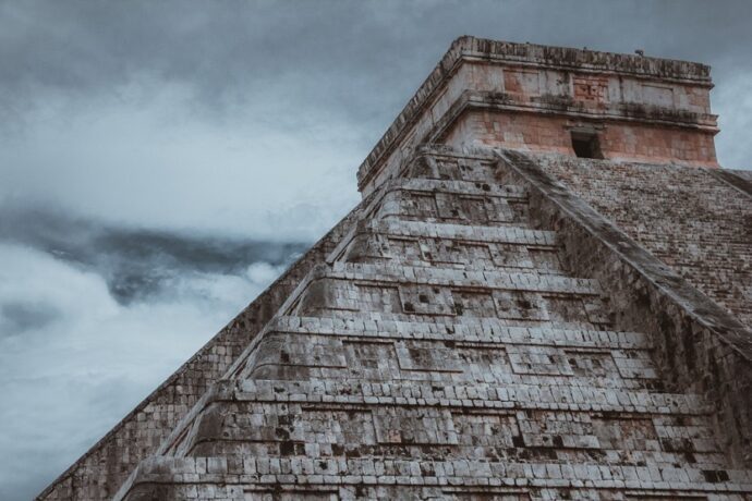 Pyramide de Kukulcán Chichen Itzá (Mexique)